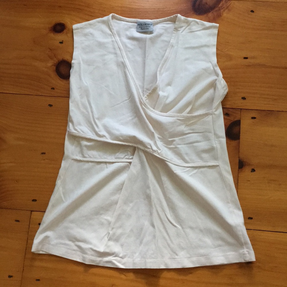 Paola Maria organic nursing top